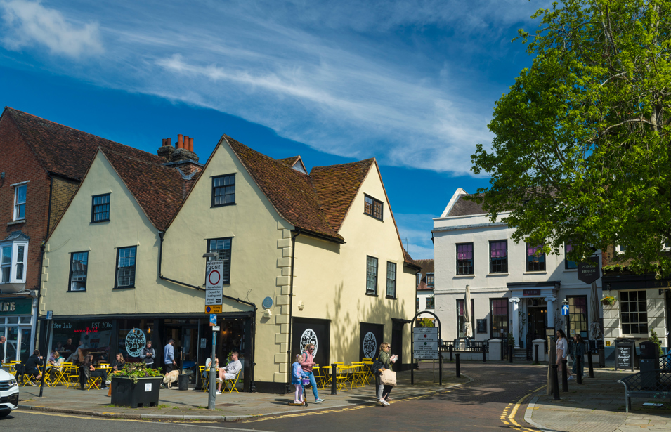 Ware High Street showing cafe and people